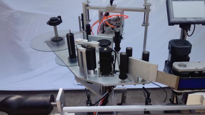 Çift taraflı veya tek taraflı için plastik etiket etiketleme makinesi 220V 1.5HP 50 / 60HZ