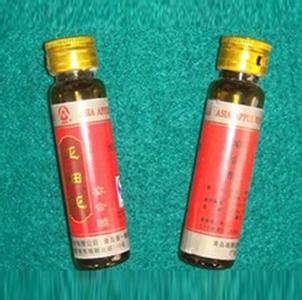 Şarap Şişesi Flakon Etiketleme Makinesi Tam Otomatik 220V 2kw Kolay Kullanım