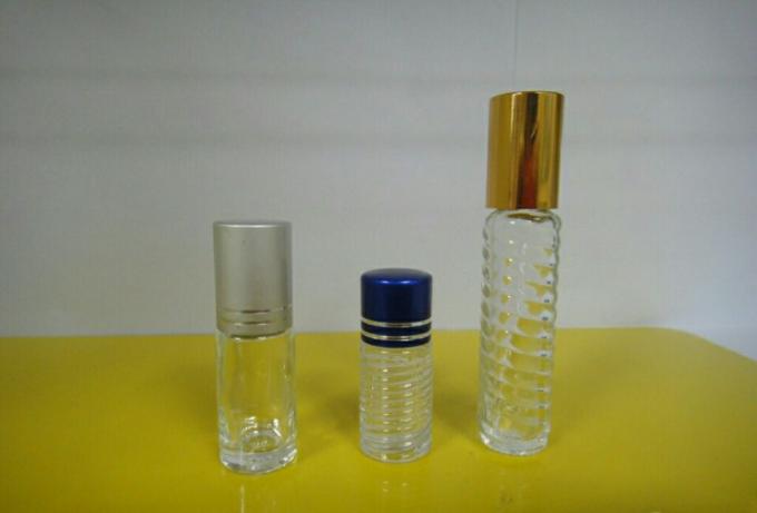 Kendinden yapışkanlı etiket için Otomatik Küçük Yuvarlak Şişe Yatay flakon Etiketleme Makinesi