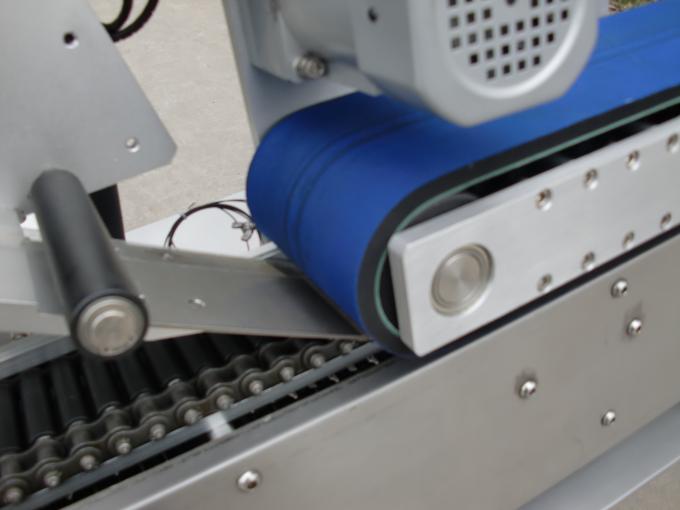 12-25mm Çap yuvarlak şişe kendinden yapışkanlı etiket dudak sopa kozmetik için otomatik etiketleme makinesi