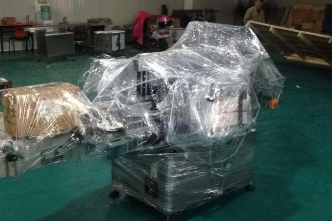 Yuvarlak şişe, endüstriyel etiketleme makinesi için Alüminyum Alaşımlı Opp Flakon etiketleme makinesi