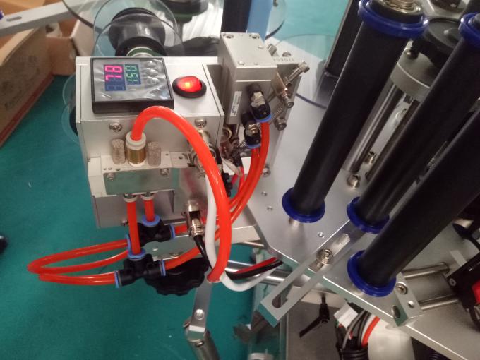 Kodlama Makinesi ile Özelleştirilmiş Üç veya Çift Taraflı Etiket Etiketleme Makinesi