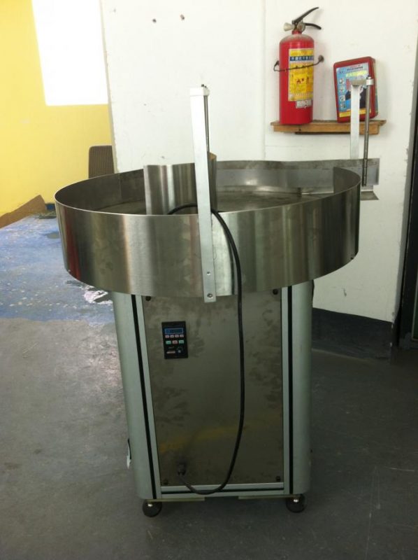 Tam Otomatik Kendinden Yapışkanlı Etiket Aplikatör Ekipmanları Çift Taraflı