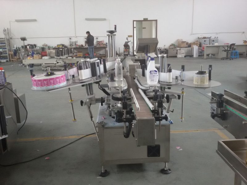 Çin Plastik ve cam şişeler PLC kontrollü otomatik çift taraflı etiket etiketleme makinesi servo motor tedarikçisi