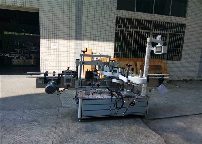 Çin Tam Otomatik Kare Şişe Etiketleme Makineleri 4000-8000 B / H Kapasite tedarikçisi