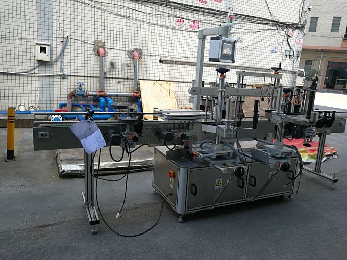Üç Etiket Kendinden Yapışkanlı Etiketleme Makinesi 110V / 380V Gerilim
