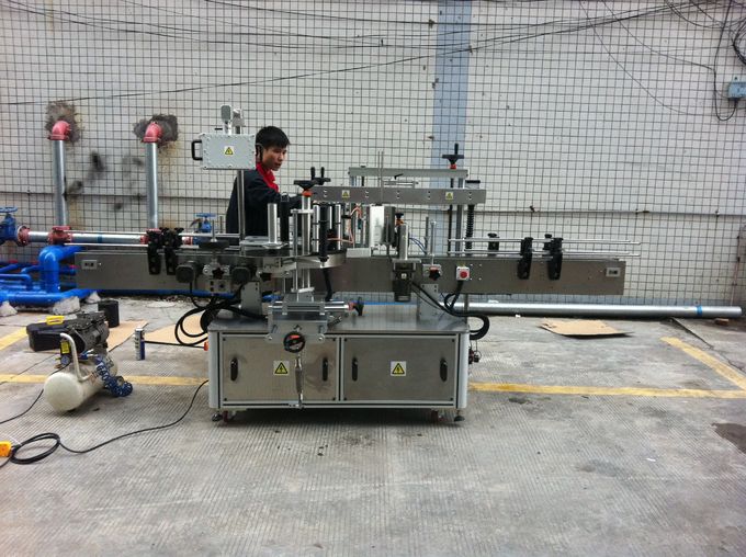 Pet Şişeler için ön ve arka tam otomatik yapışkanlı Yuvarlak Şişe Etiketleme Makinesi